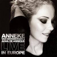 Everything is changing - ANNEKE VAN GIERSBERGEN