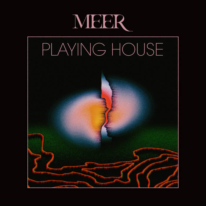 Playing house - MEER