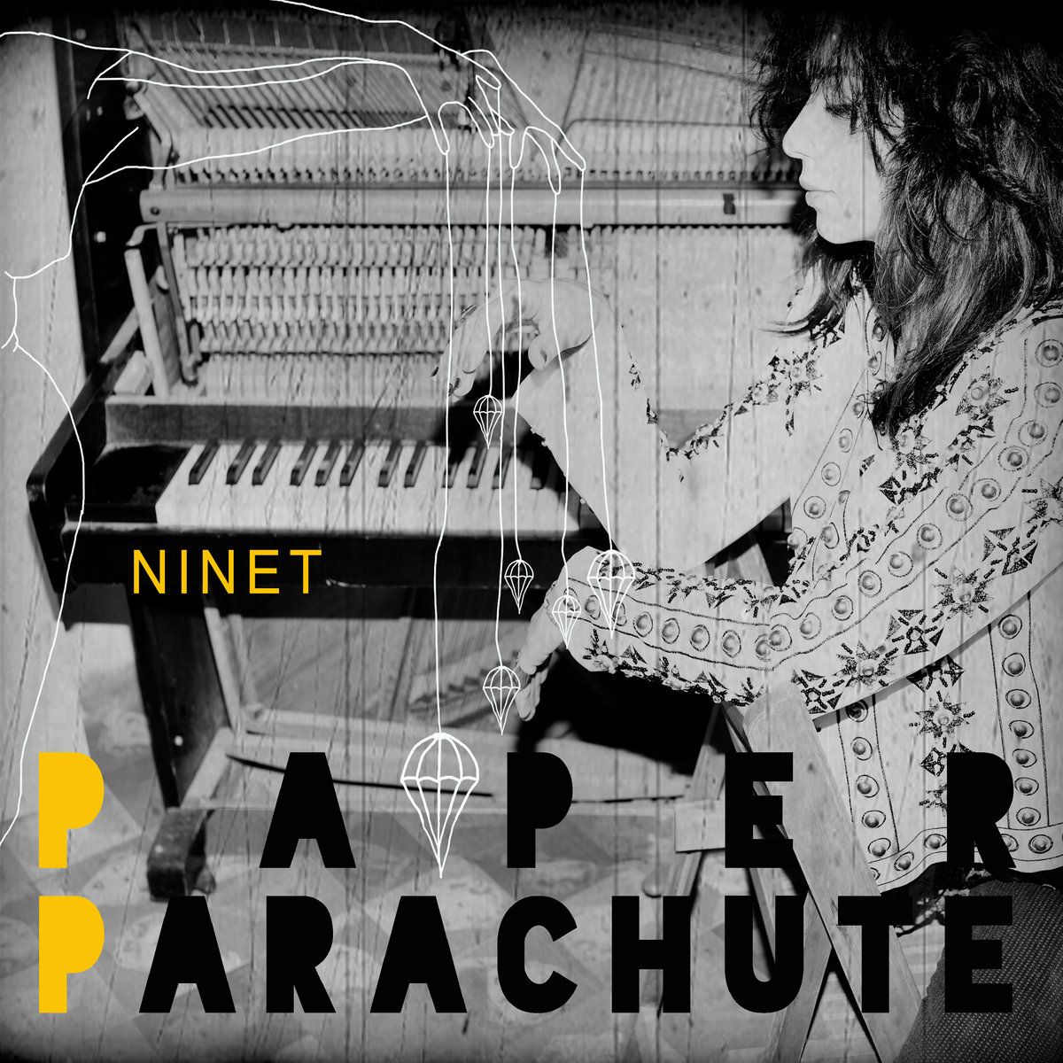 Paper parachute - NINET TAYEB