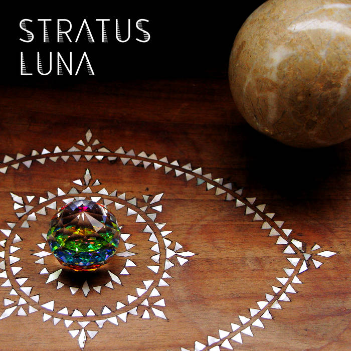 Stratus Luna - STRATUS LUNA